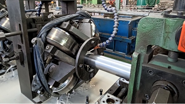 工業(yè)流體輸送用不銹鋼管